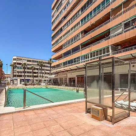Cozy In With Swimming Pool Апартаменти Торрев'єха